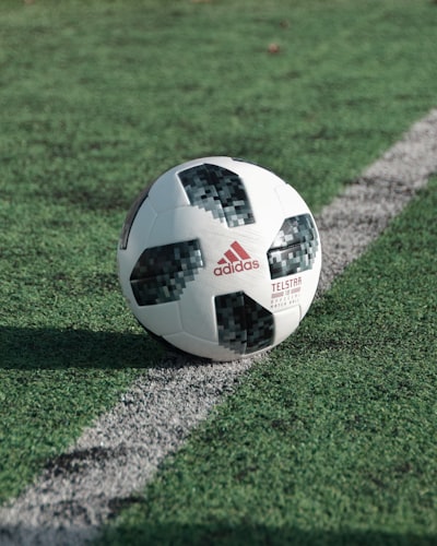 نتائج مباريات دوري أبطال أوروبا للرجالأحدث التطورات والمواجهات المثيرة